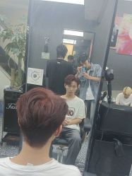 -藤野造型专业烫染接发