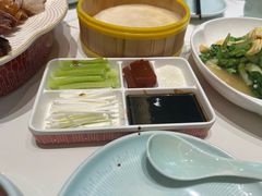 -梅利汴京烤鸭•开封豫菜地标店(东大街店)