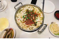 -德林酸菜鱼火锅(南丹店)