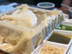 -95号酱骨·一块豆腐(展春园西路店)