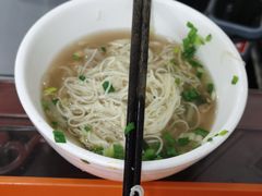 -牛一嘴·兰州牛肉面·大盘鸡(财富中心店)