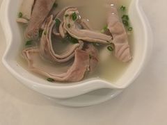 -万山楼海鲜酒家·二十三年老字号