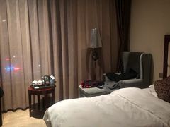 -锦龙国际酒店(天津奥体中心华苑地铁站店)