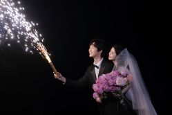 -MAO亲爱的猫婚纱摄影工作室