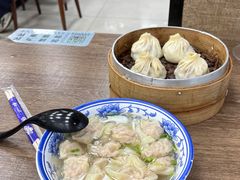 鲜肉馄饨-刘长兴(逸仙桥店)