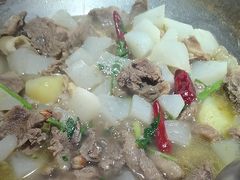 -大众跷脚牛肉馆·非遗传承单位(峨眉山店)