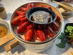-巴厘龙虾·榜首油焖大虾(音乐学院·沿江酒馆店)