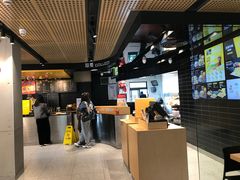 -麦当劳(国际社区店)