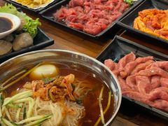 -韩风烤牛肉冷面店