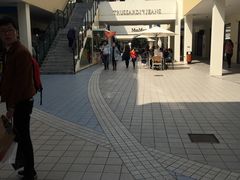 -宁波杉井奥特莱斯广场