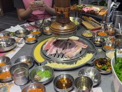 -GOGIYA·咕叽吖韩国传统烤肉店(东方新天地店)