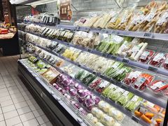 -物美超市(下沙云水店)