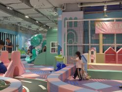 -利奥梦幻主题乐园(爱琴海购物公园店)
