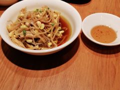 -诚铭记·虾仁汤包·成都小吃(融创店)