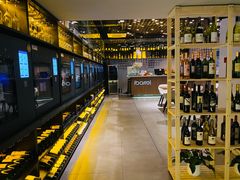 -Vinup薇葡·葡萄酒自助Bar(江宁路店)