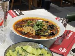 -辣盆盆麻辣小龙虾(哈尔滨总店)
