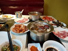 -爱客得牛排海鲜烤肉·火锅自助(春熙路黑金好店)