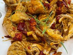 -覃记海鲜美食餐厅