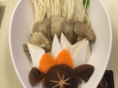 菌类拼盘-彤德莱牛肉火锅(双港店)
