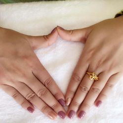 -EMILY艾枚莉美甲美睫·美颜·现磨咖啡