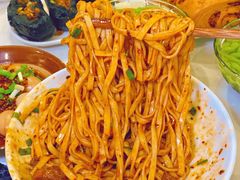 -李与白包子铺(桐梓林店)