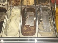 -VENCHI 闻绮(上海佛罗伦萨小镇店)