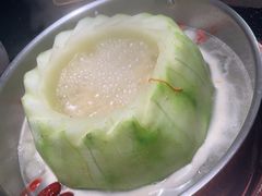 -得意咚瓜·顺德鱼生·冬瓜火锅(深圳首店)