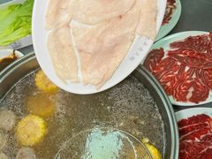 -官塘陈记鱼生·潮汕砂锅粥·牛肉火锅(潮枫路总店)