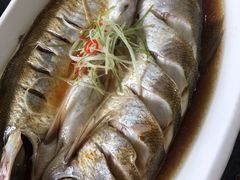 -七的湖·晚芳亭·阳澄湖农家菜·大闸蟹(莲花岛店)