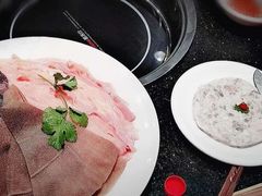 -潮火锅·麻辣牛肉火锅(观音桥方圆·LIVE店)