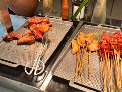 -亚龙湾希尔顿自助餐厅·海鲜·烧烤·沙滩BBQ·现场乐队