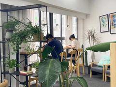 -两知·自习室(三峡广场总店)