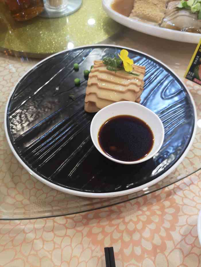 华埠酒楼"一直路过一直没来,印象里附近居民办什么满.