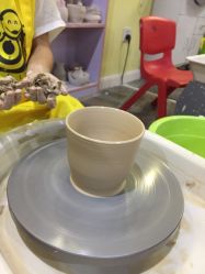 -泥娃娃DIY陶吧(易生活购物公园店)