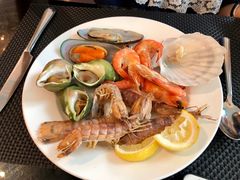 -圣丰索菲特·2 On 988 Café 自助餐厅