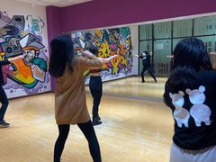 -零下舞度·街舞连锁机构(万科中心店)