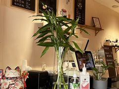 -留白咖啡(人民巷八号大院店)