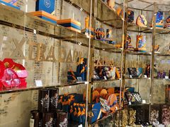 -VENCHI 闻绮(北京国贸商城店)