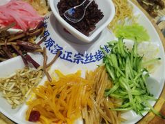 -怪噜范·老贵阳街头名小吃(鸿通城店)