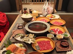 -牛YO寿喜烧·铁板烧和牛火锅自助(市府恒隆店)