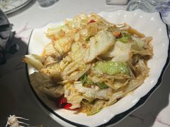 -小凤庭·地道湖北菜武昌鱼·藕汤(38年黄鹤楼店)