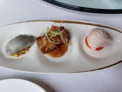 金轩点心拼盘-金轩中餐厅 Jin Xuan(浦东丽思卡尔顿酒店)