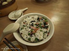 -佬钱湾仔(衣裳街店)