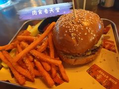 The&nbsp;K.O.&nbsp;绝代佳人招牌汉堡-Side Street街旁(交道口店)