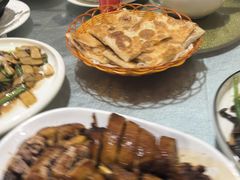 -鲤鱼塘农家山庄