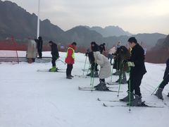 -荣盛康旅野三坡滑雪场