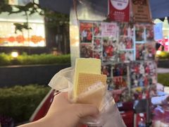 -詹爷爷乌节路街头冰淇淋