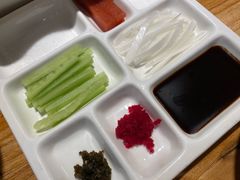 八味碟小料-小放牛炒菜馆(中山路乐汇城店)