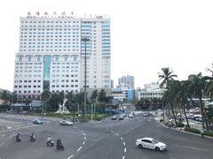 -海口骑楼小吃街