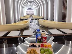 -涨巢·潮玩水疗局